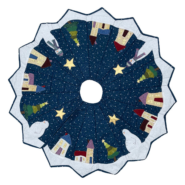 Christmas is Here! Christmas Tree Skirt, Sewing Pattern