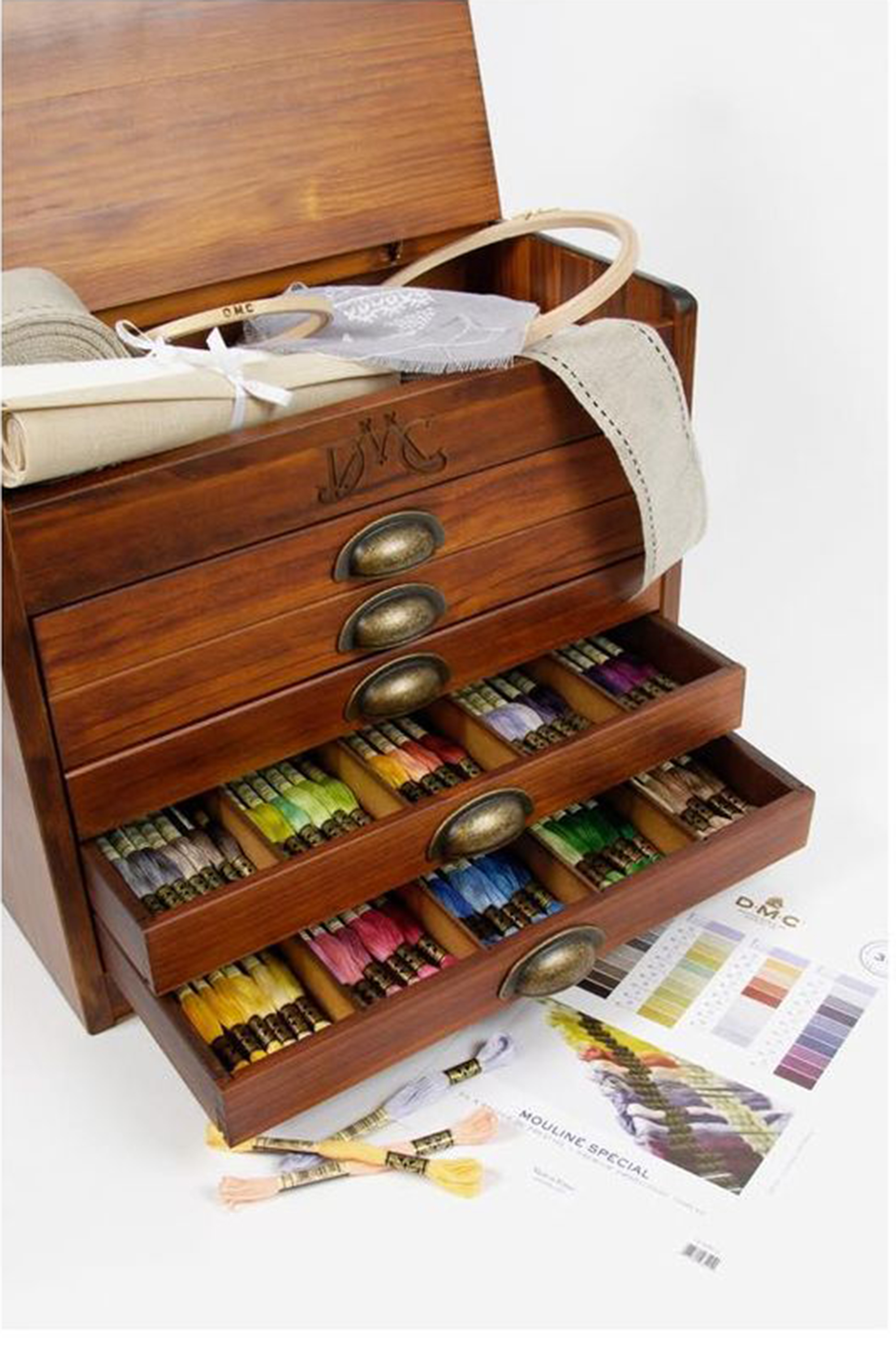 Vintage Style Wooden Chest of Drawers Containing all 500 colours of DMC Stranded Cotton Thread 