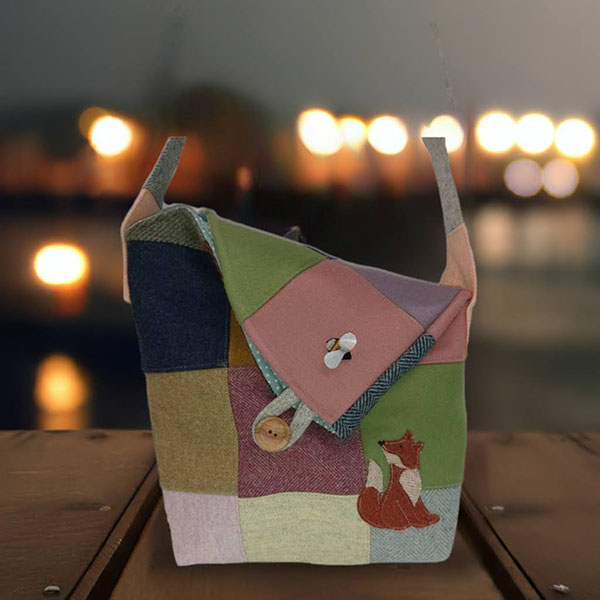 My Black Cat foldy bag, sewing pattern, with alternate puppy motif.